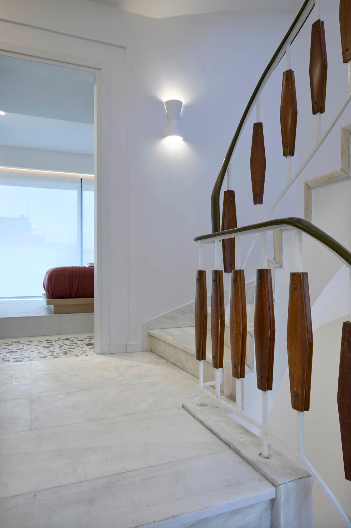 Twinn Downtown Piraeus, Santikos Collection Exterior photo